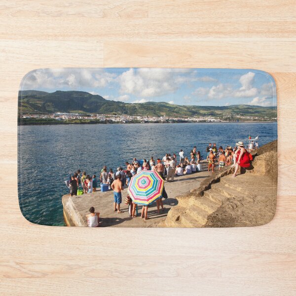 Item preview, At the islet designed and sold by Gaspar Avila.