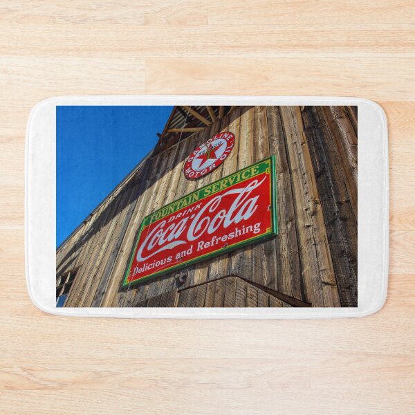Artikelvorschau, Alte Scheune mit Vintage Signage entworfen und verkauft von Schummi.