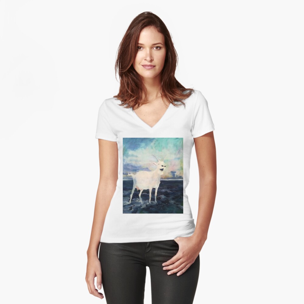 Artikel-Vorschau von Tailliertes T-Shirt mit V-Ausschnitt, designt und verkauft von LillianBerthel.
