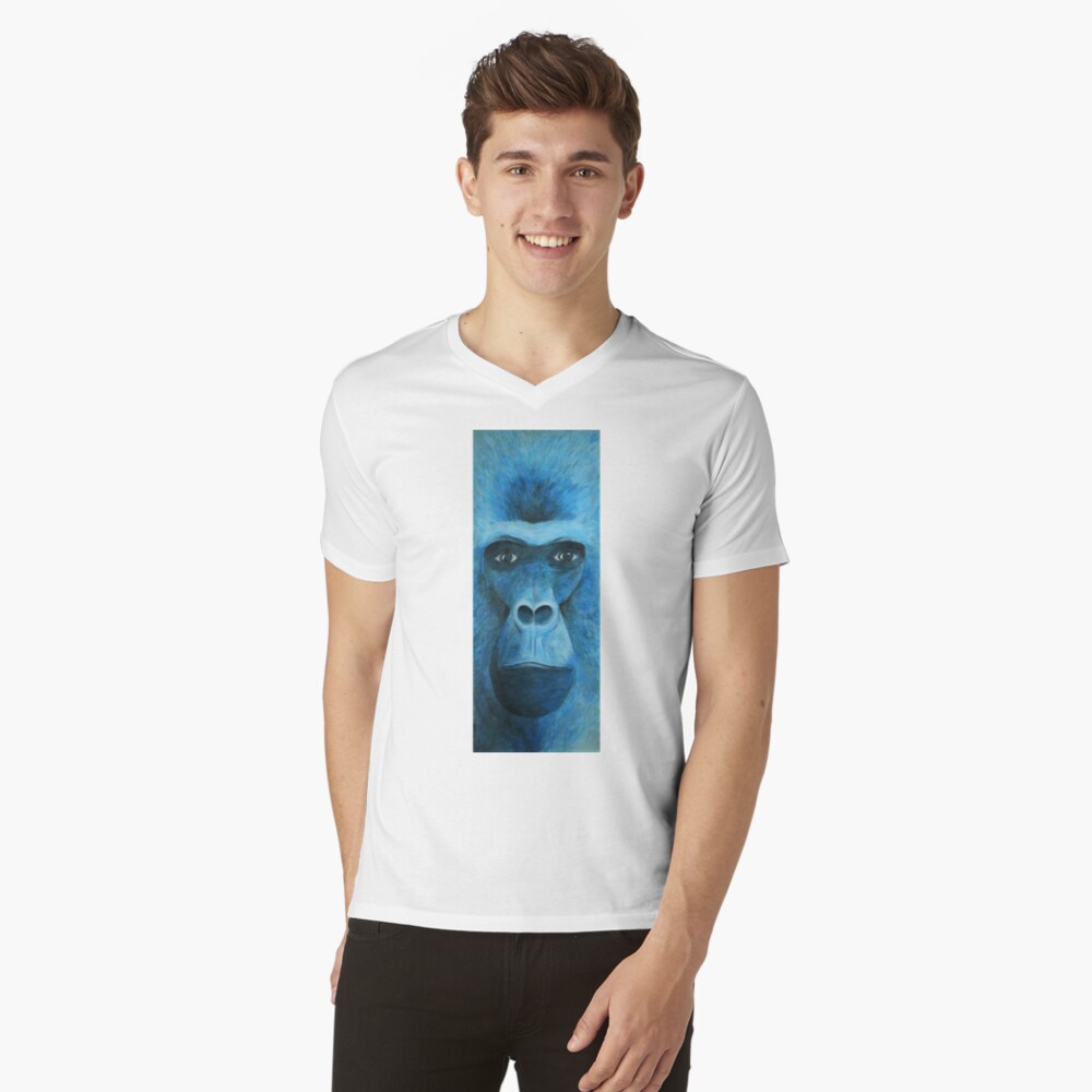 Artikel-Vorschau von T-Shirt mit V-Ausschnitt, designt und verkauft von LillianBerthel.
