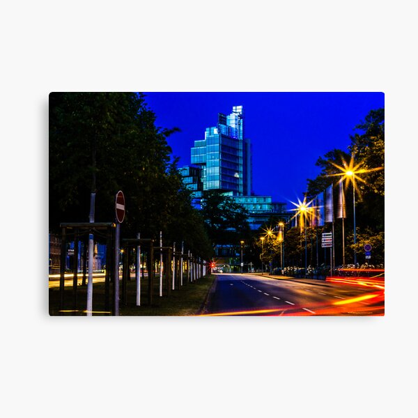 blue hour at friedrichswall (2) Canvas Print