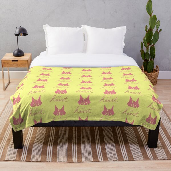 Item preview, Bosque Oscuro de Corazón (Fondo Amarillo) designed and sold by PvtPuma.