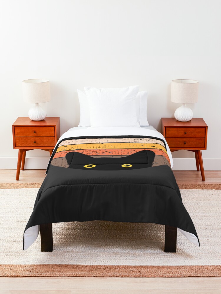 Alternate view of Peeking Cat in Retro Circle Comforter
