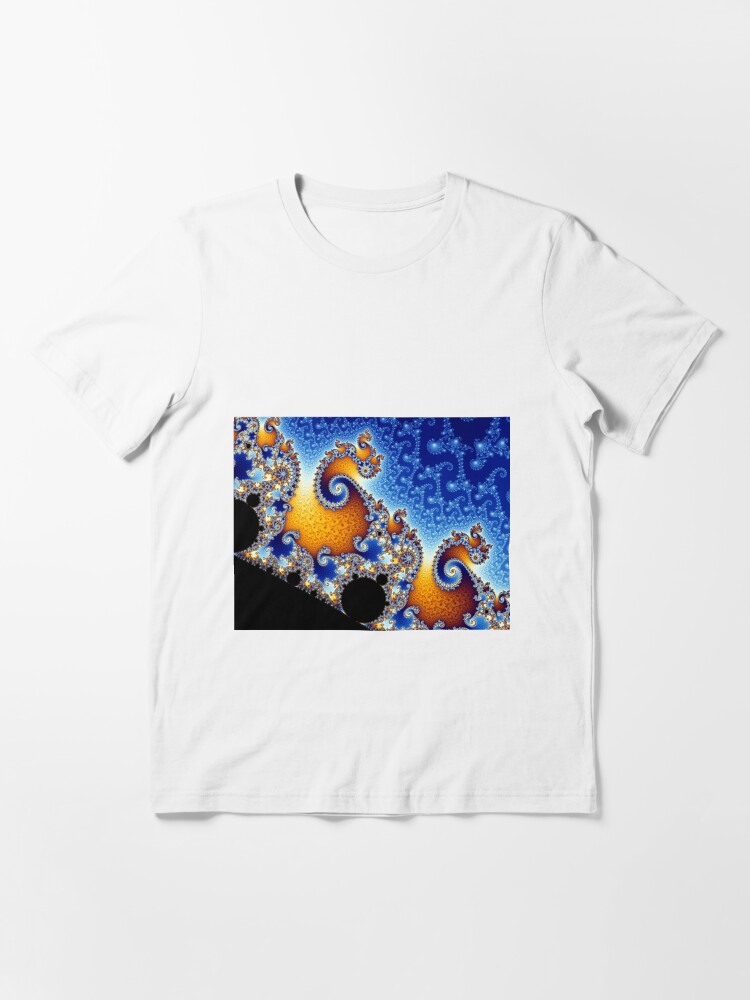 Alternate view of Mandelbrot set Essential T-Shirt