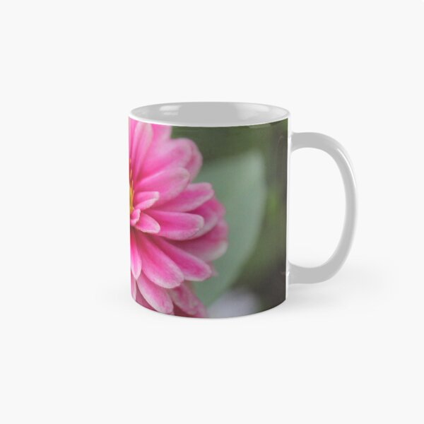 Artikelvorschau, Rosa und weiße Zinnienblume entworfen und verkauft von stina-bee.