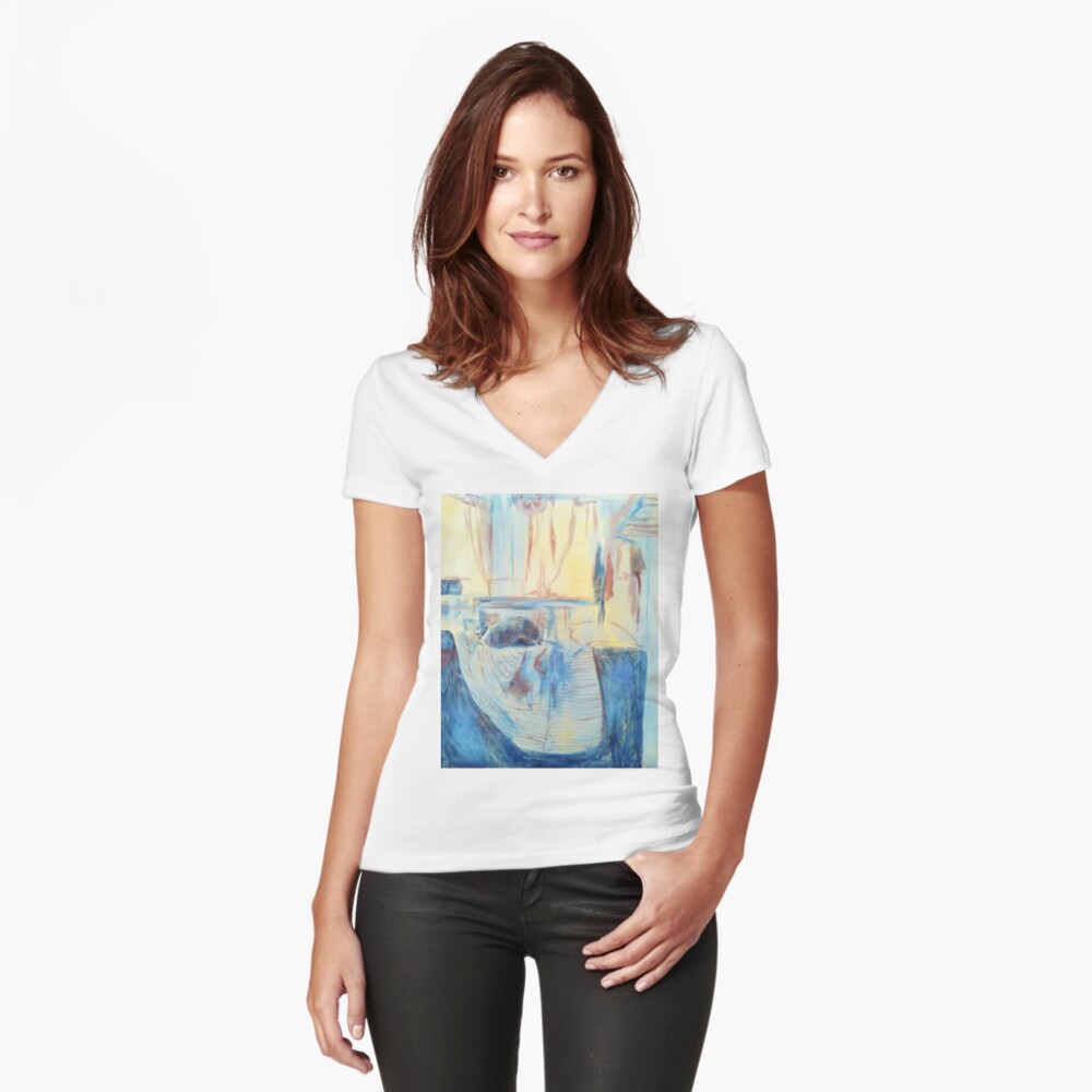 Artikel-Vorschau von Tailliertes T-Shirt mit V-Ausschnitt, designt und verkauft von LillianBerthel.
