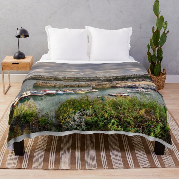 Item preview, Vista del puerto de Newquay designed and sold by hawkie.