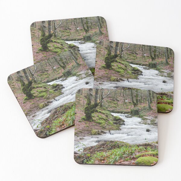Aperçu de l'œuvre Wild Stream créée et vendue par joneagoitz.