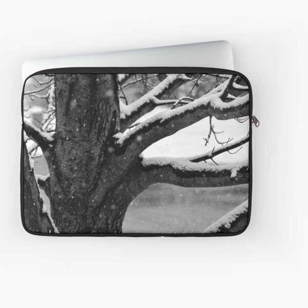 Snowy Tree in Black & White Laptop Sleeve