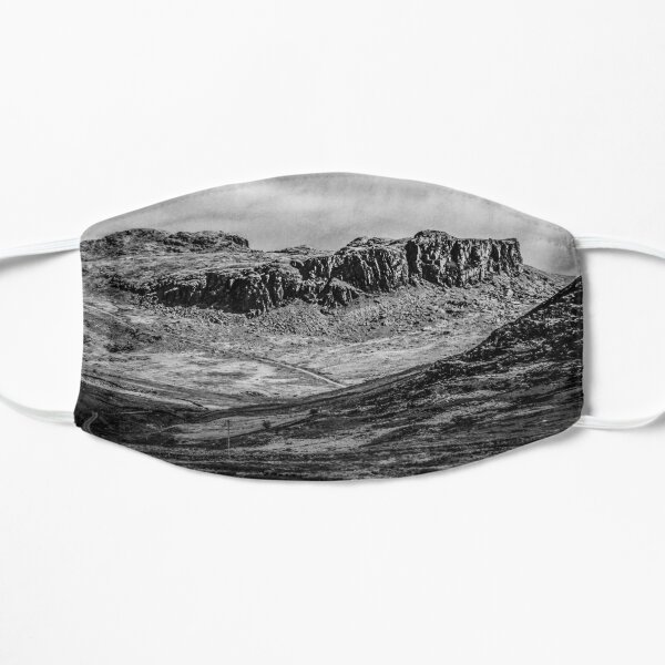 Snowdonia 1 By Whacky Flat Mask