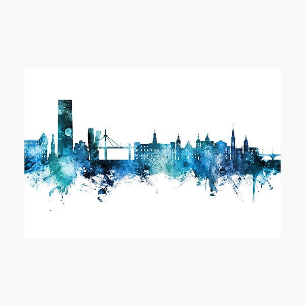 Vista previa del artículo con la obra «Bilbao Spain Skyline», diseñado y vendido por ArtPrints.