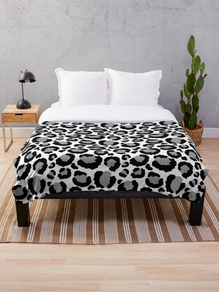 Grey best sale cheetah blanket