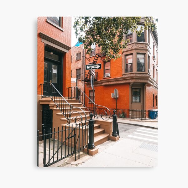 Street corner in Brooklyn Heights Canvas Print