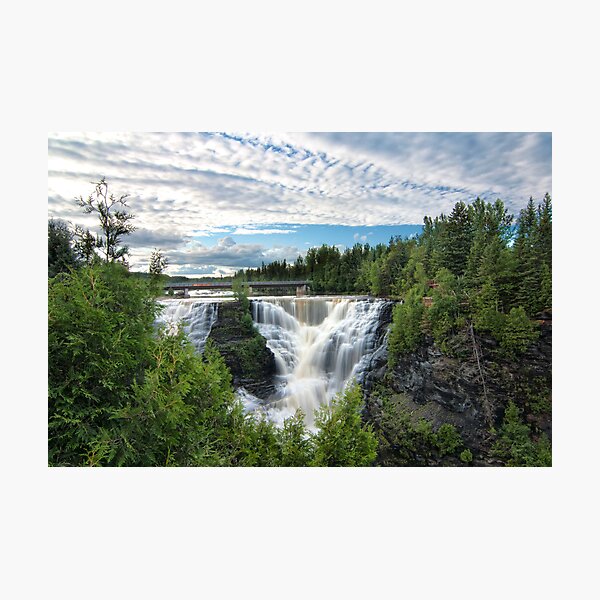 Artikelvorschau, Kakabeka Falls entworfen und verkauft von Beth Mason.