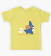chuu and chibi totoro Kids Tee