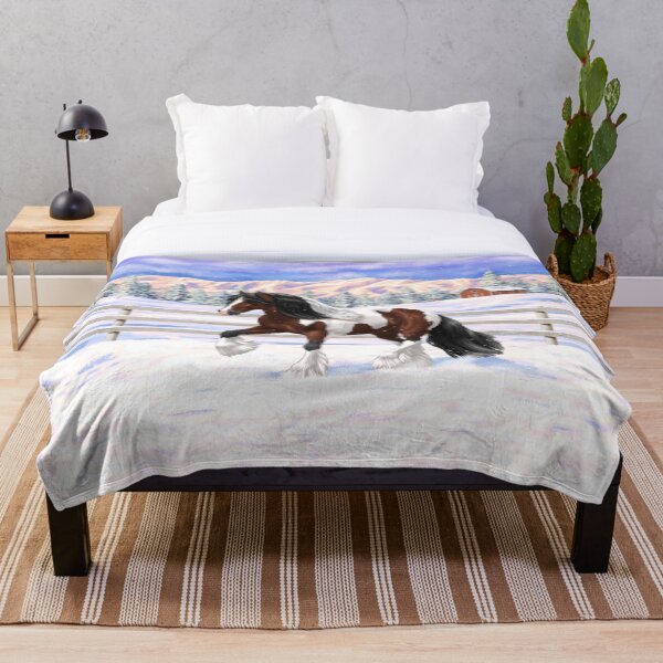 Brown Bay Pinto Skewbald Gypsy Vanner Draft Horse In Snow Throw Blanket
