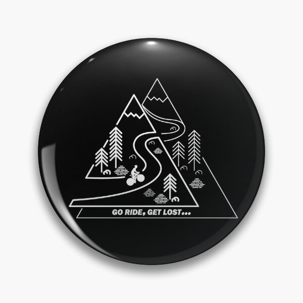 Artikelvorschau, Rennradfahrer Klettern Twin Peaks Weiß entworfen und verkauft von RabeDesigns.