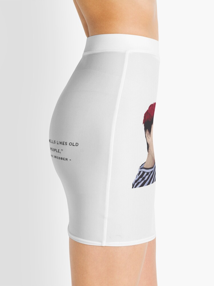 White skater outlet skirt quote