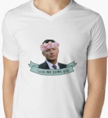 Dean Loves Pie Men's V-Neck T-Shirt