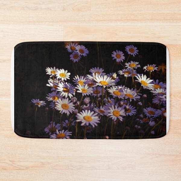 Item preview, Daisies designed and sold by Alice Dobrovolskis.