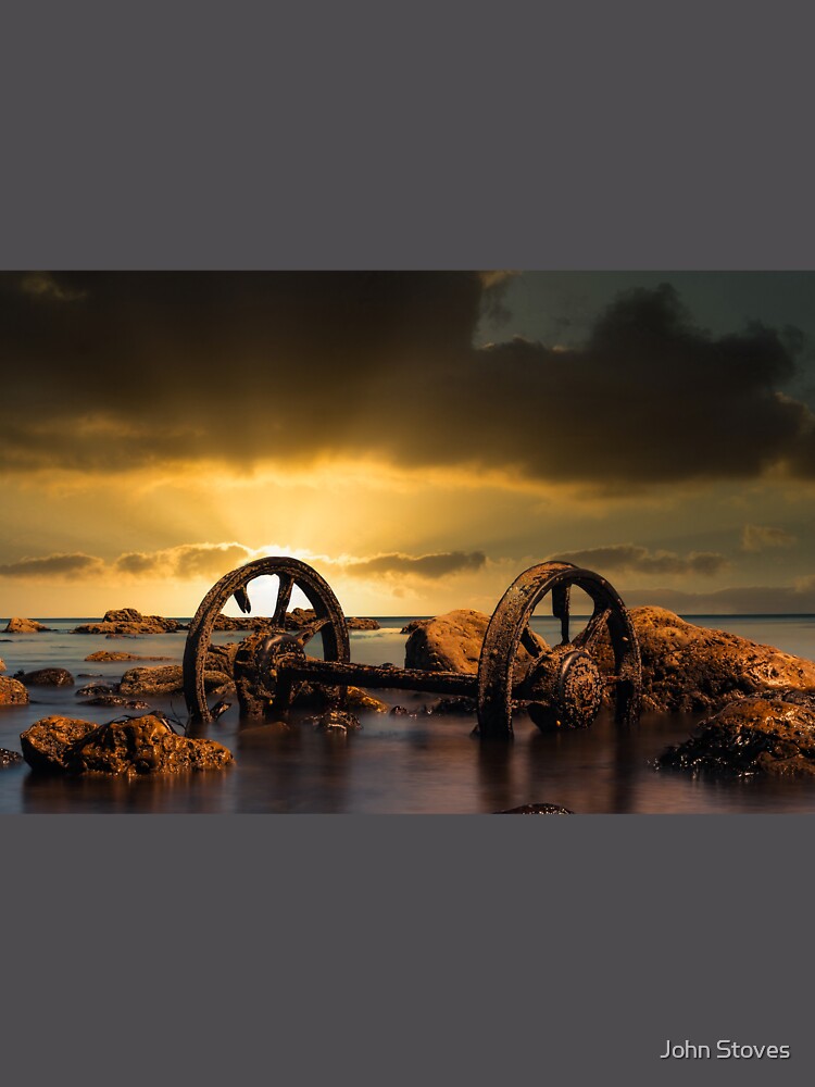 Thumbnail 6 von 6, Premium Oversized Pullover, Train Wheels on Chemical Beach designt und verkauft von Ruffus11.