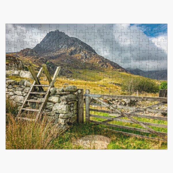 Way To Tryfan Mountain Jigsaw Puzzle