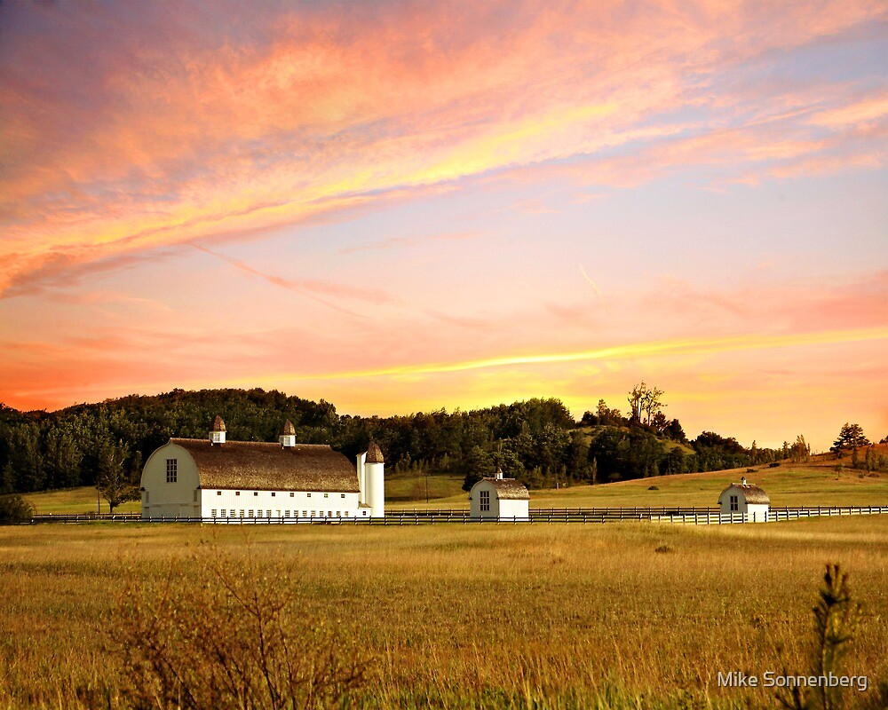 “D H Day Barn” by Mike Sonnenberg | Redbubble