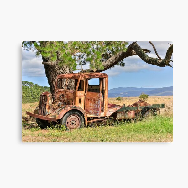Rusty Old Truck Canvas Print