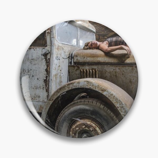 Item preview, WOMAN TRUCK DESAFECT designed and sold by julienfr47.