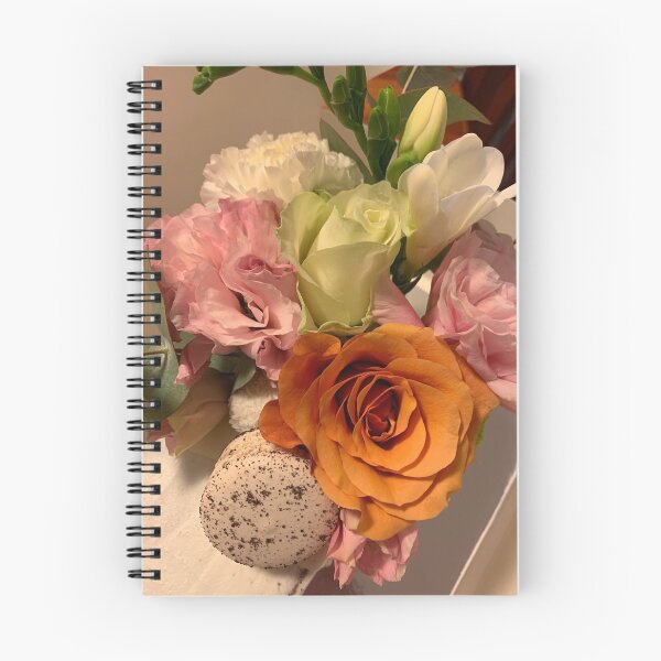 Artikelvorschau, Flora entworfen und verkauft von BLAH! Designs.
