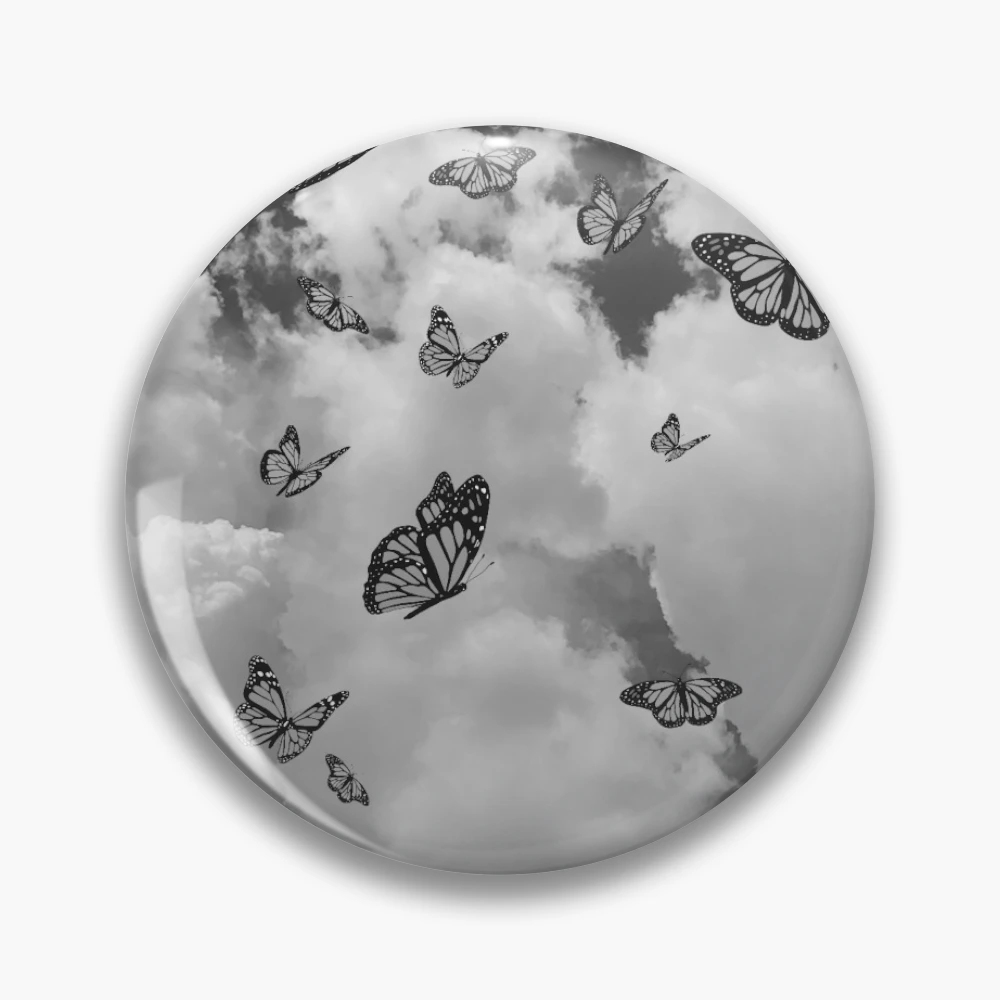 Monarch butterflies flying in the sky (Black and white) - Photography and  illustration | Pin