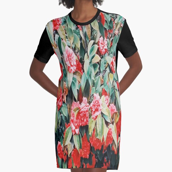 Pink and Red Spring Roses Graphic T-Shirt Dress