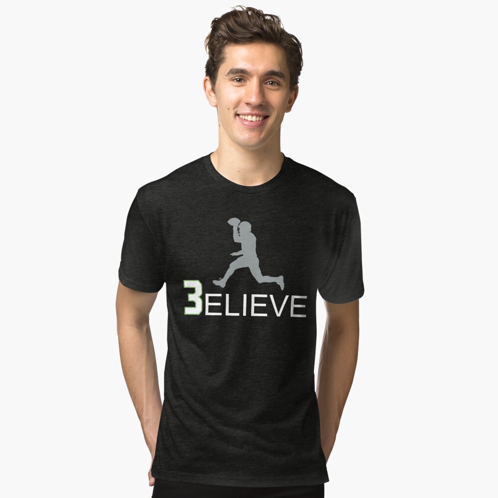 Russell Wilson Believe (3elieve) Gray Jump Pass T-shirt Essential T-Shirt  for Sale by Sok Nuon