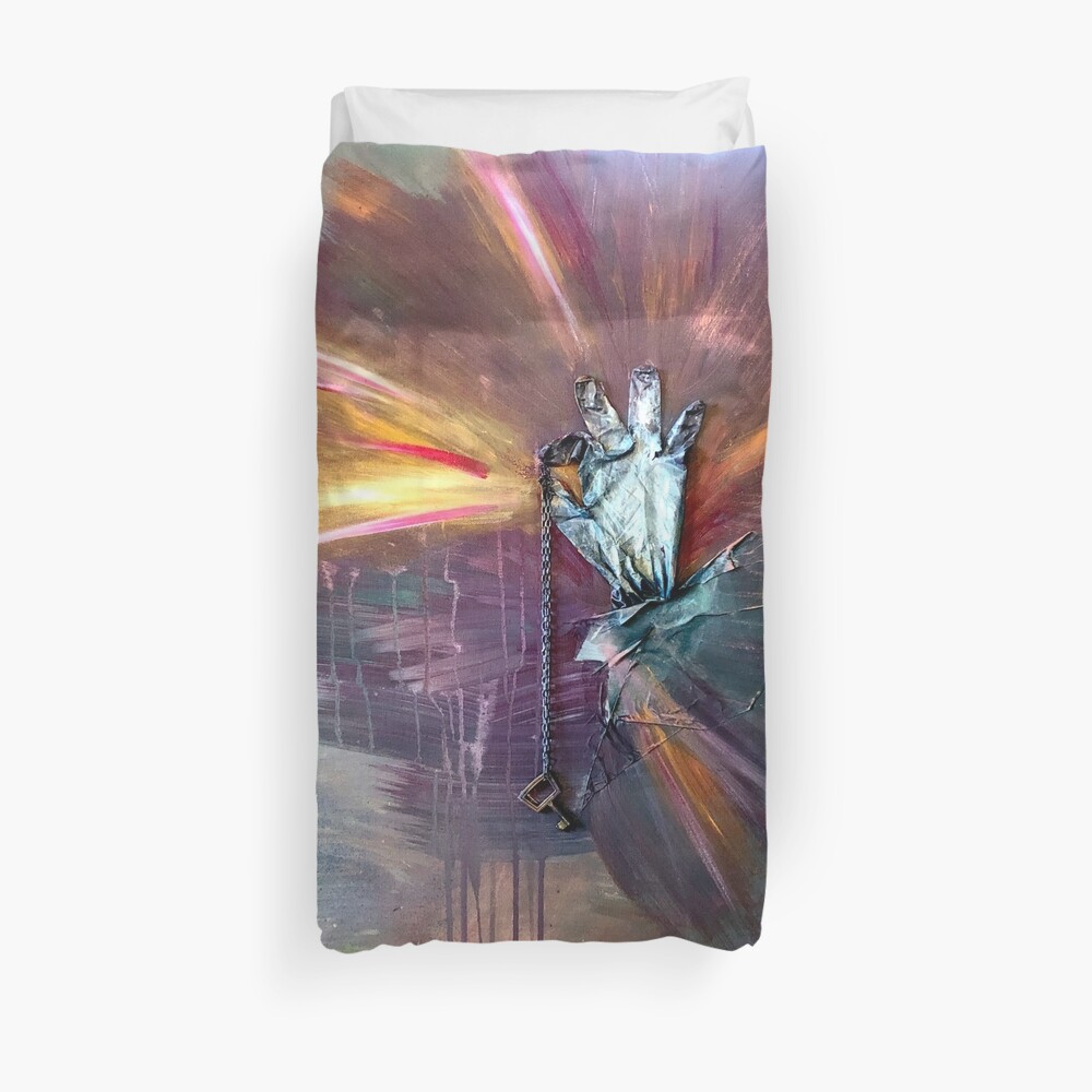 The key to happiness Duvet Cover