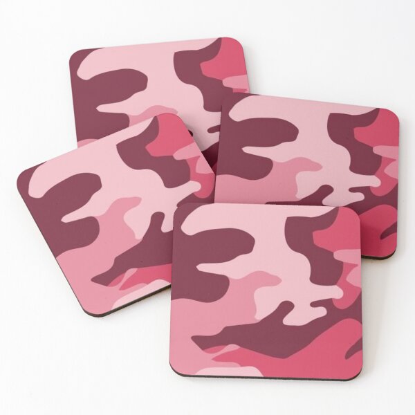Aperçu de l'œuvre Camo rose créée et vendue par madeline rosen.