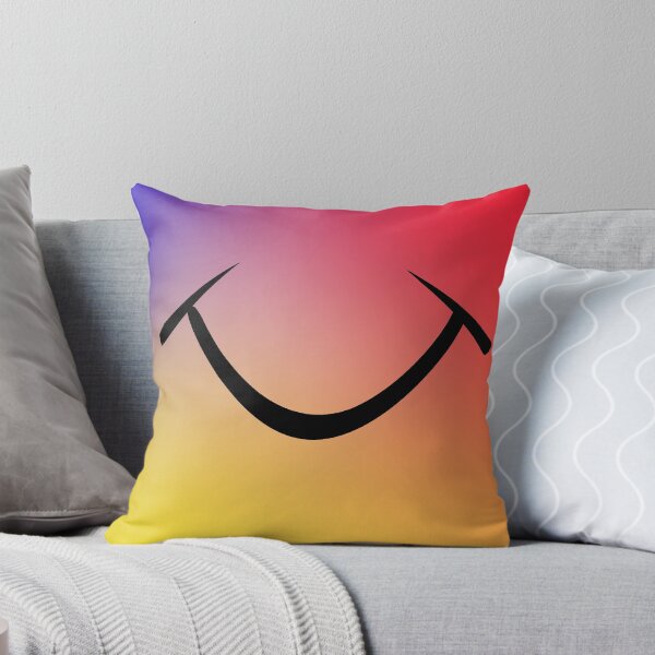 happy smile 4 Throw Pillow
