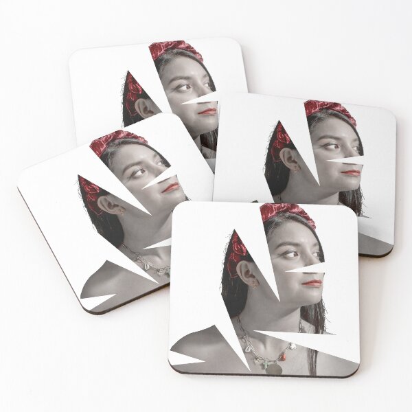 Item preview, Woman in fragments designed and sold by Javier Narváez Solarte.