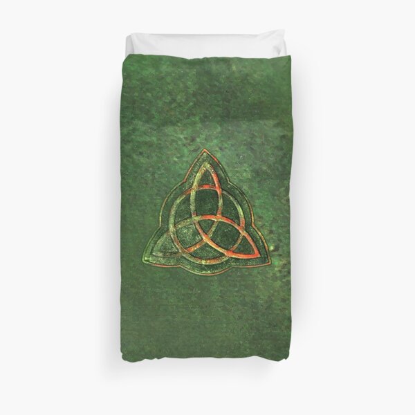 Book of Shadows - Charmed Triquetra Design Duvet Cover