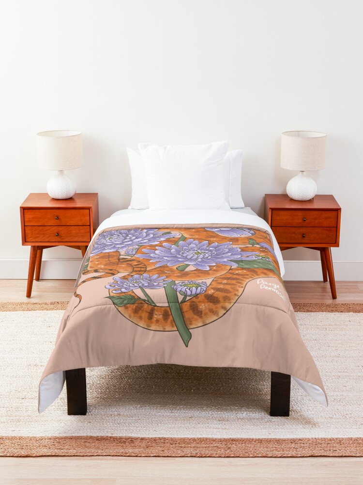 Alternate view of Bull Snake with Chrysanthemum Comforter