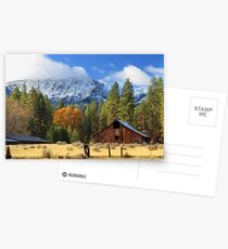 Autumn Barn At Thompson Peak Postcards