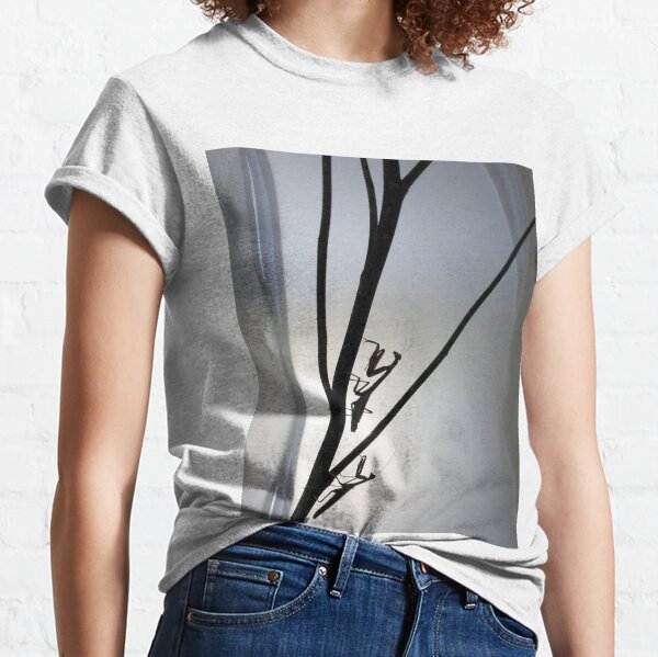 Mantis Silhouette Classic T-Shirt