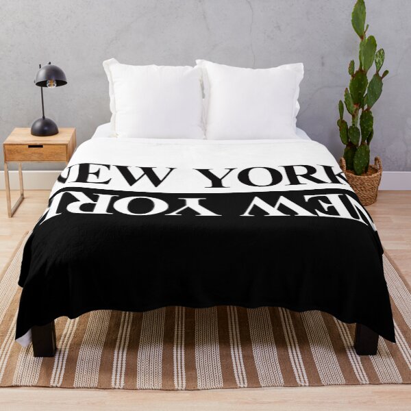 Artikelvorschau, New York, New York entworfen und verkauft von Bad Chick Tees.