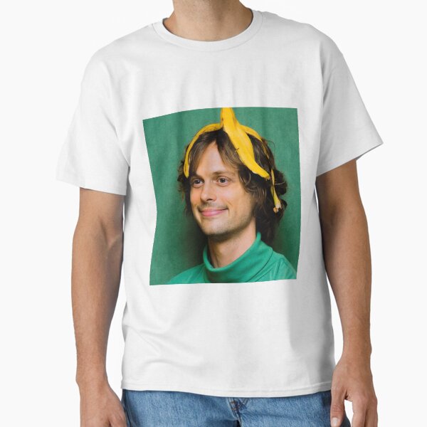 Artikel-Vorschau von Matthew Grey Gubler mit einer Banane, designt und verkauft von nataliegb3.