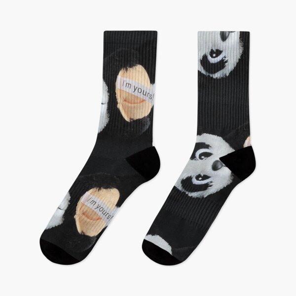 Artikelvorschau, Romancing The Panda entworfen und verkauft von v-something.