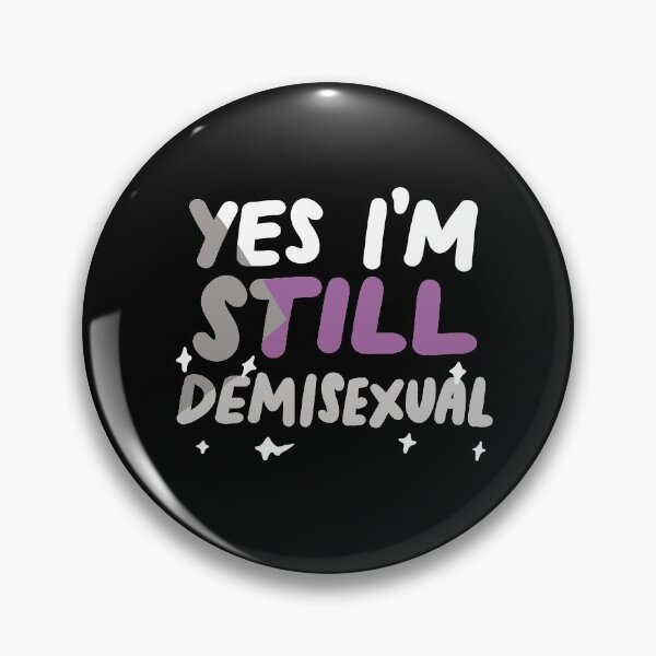 Artikelvorschau, Ja, ich bin immer noch demisexuell lustig LGBTQIA Pride Flag entworfen und verkauft von yesqueen.