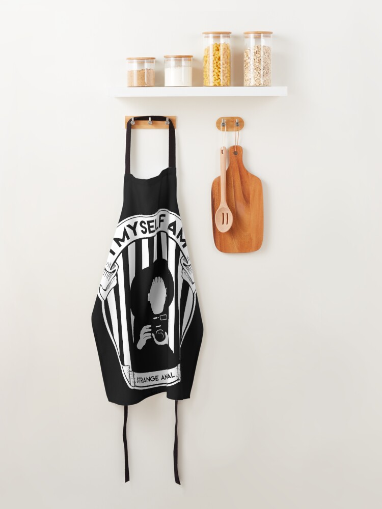 Alternate view of My whole life is a dark room. Apron