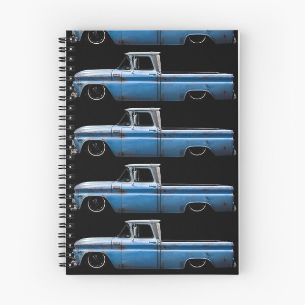 Artikelvorschau, Eingesackter blauer Chevy C10 entworfen und verkauft von lensesandwheels.