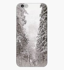 Vinilo o funda para iPhone Snow Trees