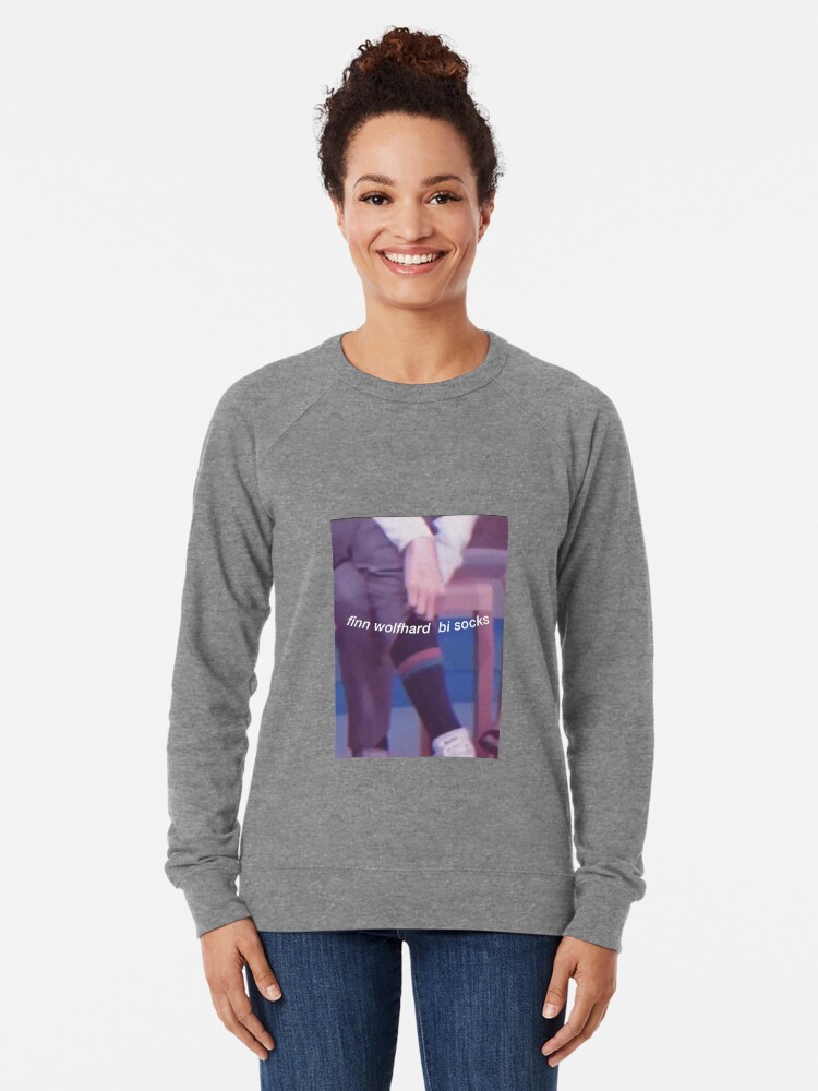 Sudadera ligera «Finn Wolfhard Bi Calcetines» de 1980shororfilm | Redbubble