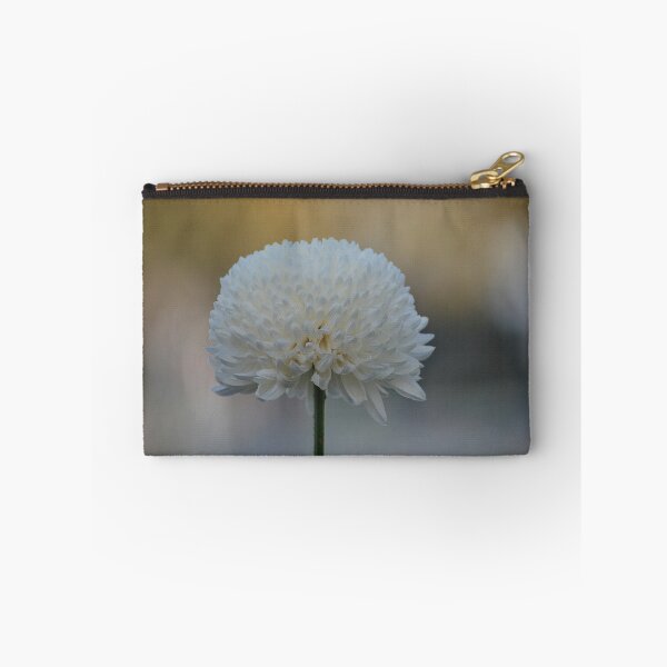 Item preview, White Chrysanthemum designed and sold by Lozzar Flowers & Art.